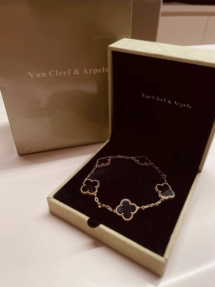 Luxury Jewellery Supplier