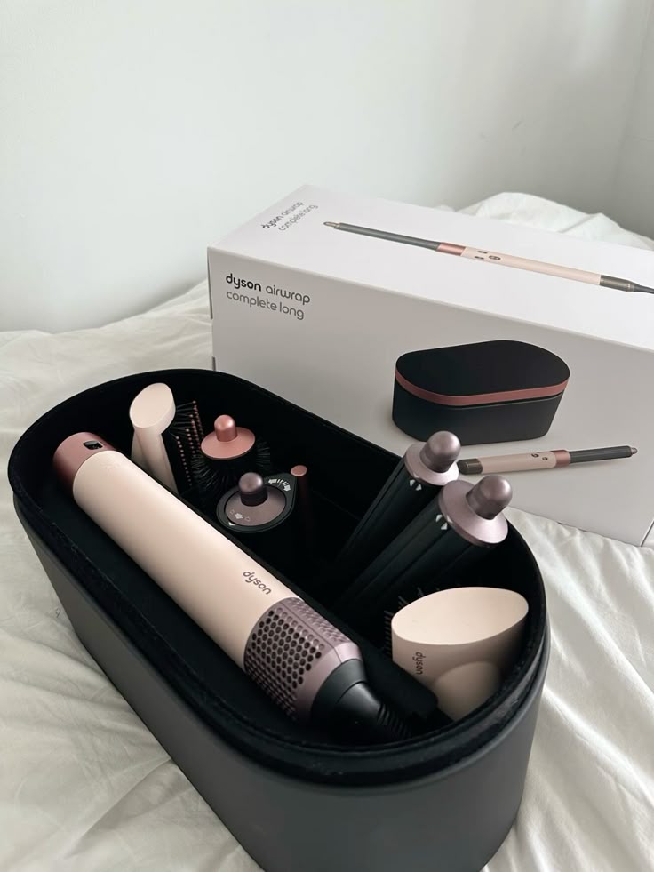 Dyson/Electronic supplier.